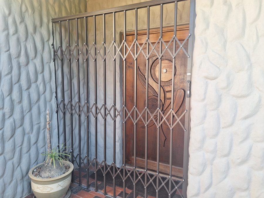 4 Bedroom Property for Sale in Winterhoek Park Eastern Cape